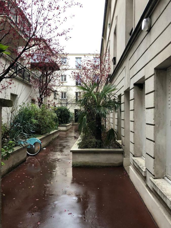 Ferienwohnung 23 Rue De La Chapelle Paris Exterior foto